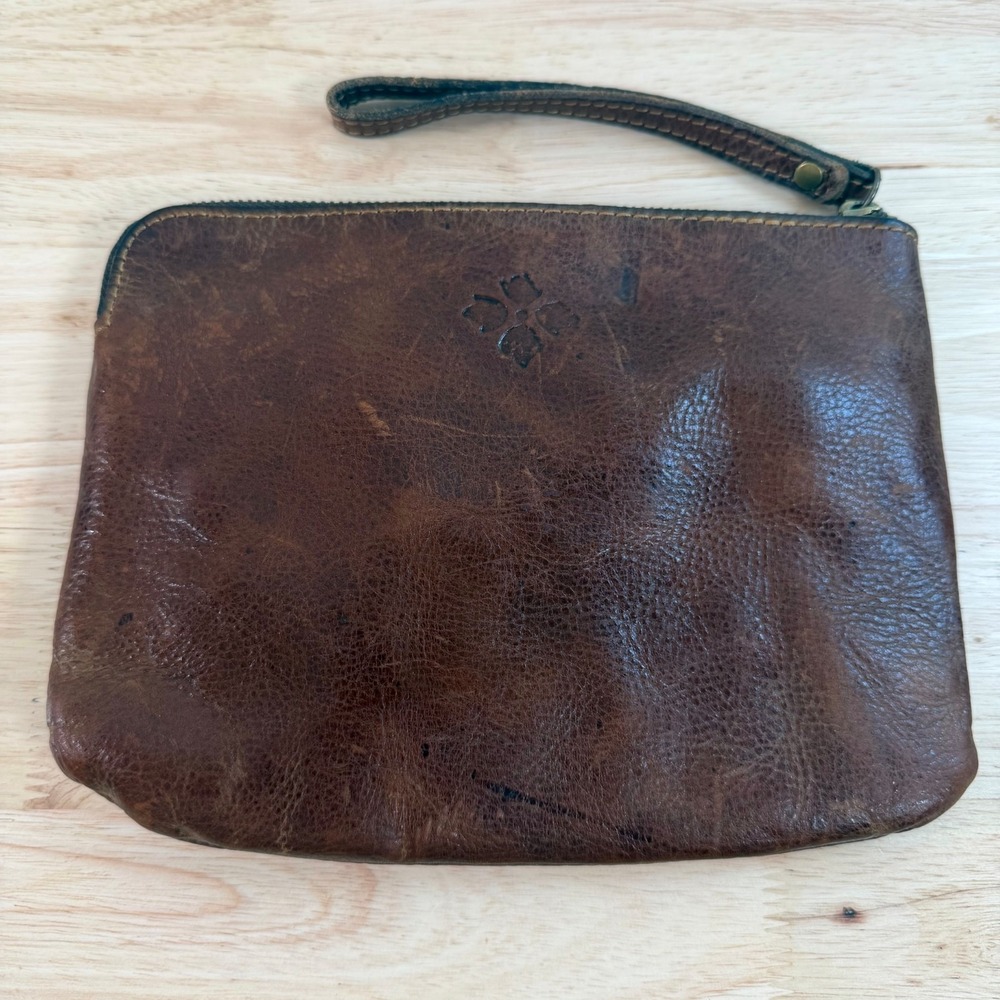 Vintage Patricia Nash Cassini Brown Leather Distressed Classic Wristlet Clutch